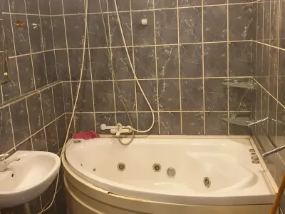 baie completă vanzare cumparare garsoniera Sector 2 București